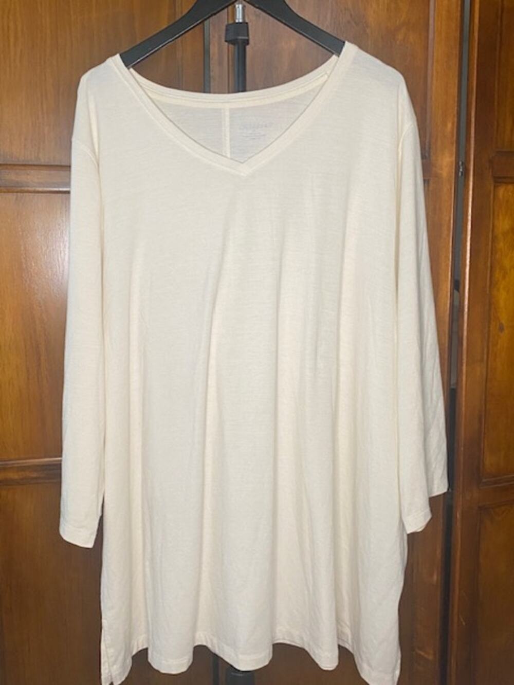 Catherines 3X 26/28W Ivory V Neck Tunic Top 3/4 Sleeve Stretch Plus Size Soft